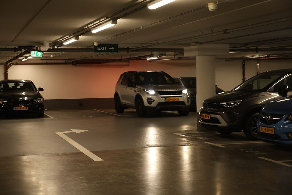 Overdekte Garage bij de Terminal Valet op Schiphol
#zakenreis #schiphol